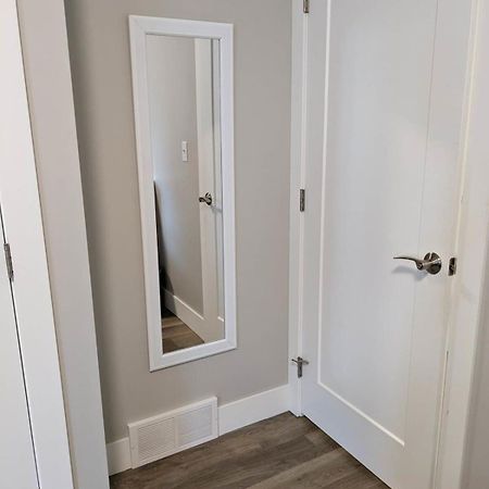 Trendy Downtown Condo-Walk To It All Capri 315 مدينة ترافيرز المظهر الخارجي الصورة